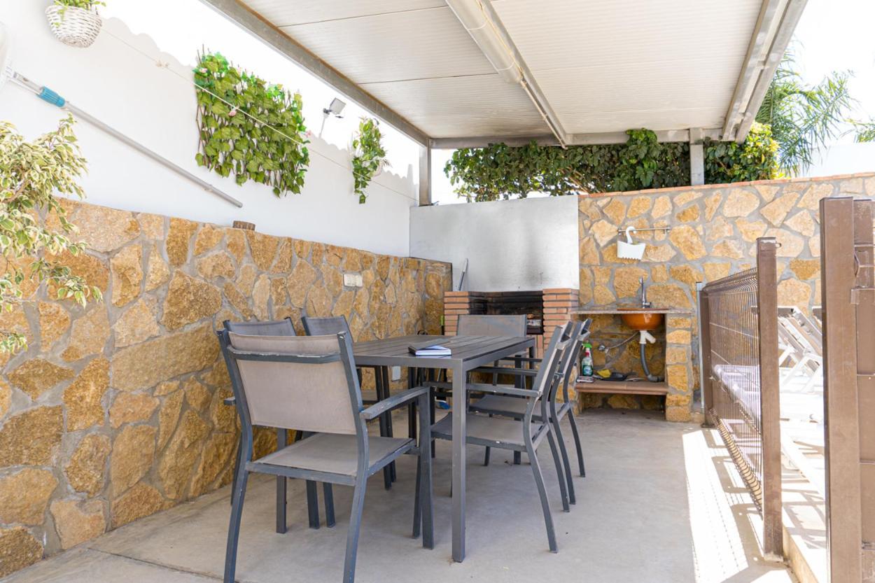 Villa Nueva Cascada - Casa Rustica "Tu Casa En Conil" Конил-де-ла-Фронтера Екстериор снимка