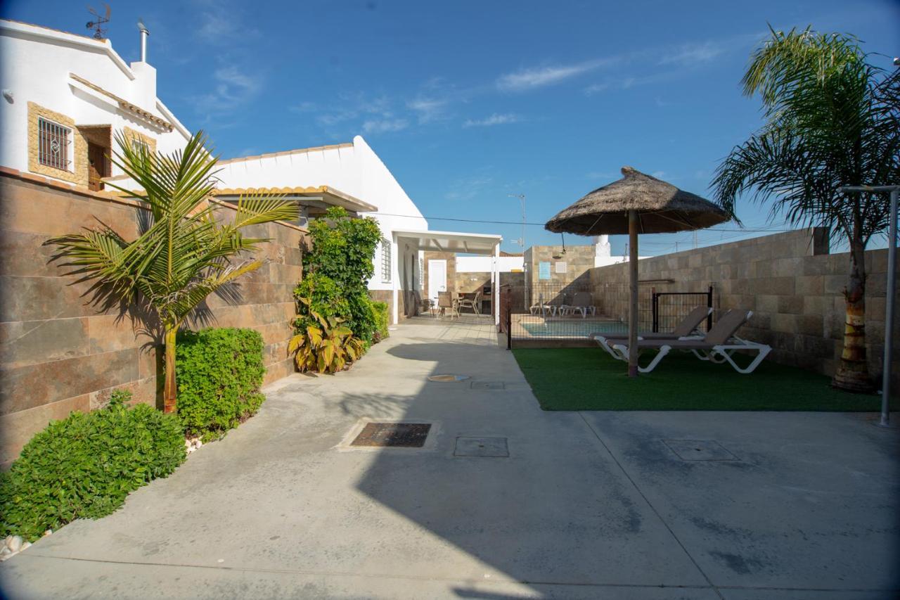 Villa Nueva Cascada - Casa Rustica "Tu Casa En Conil" Конил-де-ла-Фронтера Екстериор снимка